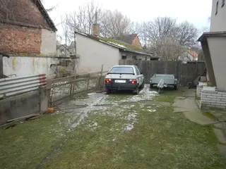 Spoluvlastnický podíl id. 1/2 k RD s garáží a zahradou, Habry