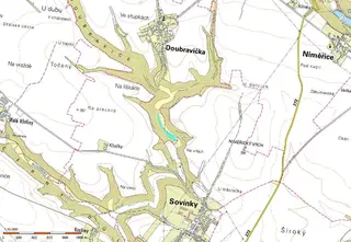Spoluvlastnický podíl id. 1/2 pozemky Doubravička