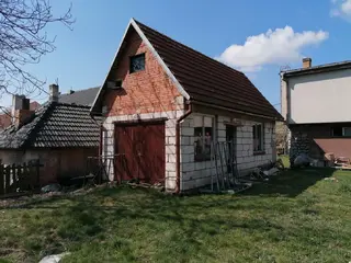 id. spoluvlastnický podíl 1/2 k RD 4+kk Buková u Protivanova, Olomoucký kraj