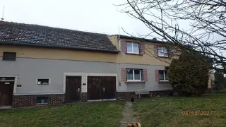Spoluvlastnický podíl id 1/2 RD Křenovy, okres Domažlice