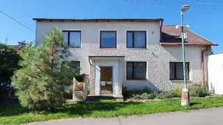 Spoluvlastnický podíl id. ½ RD Lošov, okres Olomouc