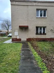 Spoluvlastnický podíl id.1/4 RD Karviná se zahradou a dvojgaráží