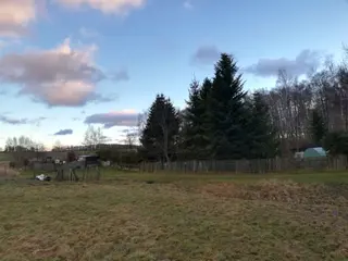 Spoluvlastnický podíl na RD Razová a pozemcích, okres Bruntál