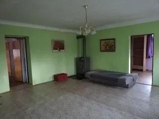 Spoluvlastnický podíl na RD Razová a pozemcích, okres Bruntál