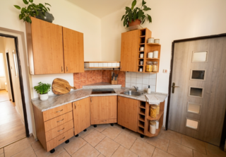 Spoluvlastnický podíl ve výši id. ½ na RD Kolešovice, okres Rakovník 