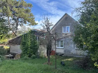 Spoluvlastnický podíl id 1/6 na RD se zahradou Nenkovice