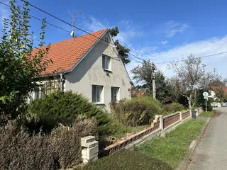 Spoluvlastnický podíl id 1/6 na RD se zahradou Nenkovice