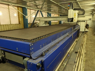 MSC MetPro - Strojní laserová řezací stanice s příslušenstvím – Messer Cutting Systems PowerBlade