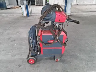 P.Q.S.  01. Svářečka Fronius TransSteel 5000 / VR 5000