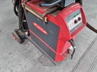 P.Q.S. 02. Svářečka  Fronius TransSteel 5000 / VR 5000