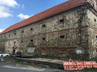 Sýpka Červený Hrádek u Bečvár, okres Kolín