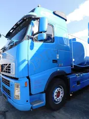 Tahač návěsů VOLVO 2 - AUTOTRANS PETROL s.r.o.