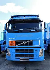 Tahač návěsů VOLVO 2 - AUTOTRANS PETROL s.r.o.