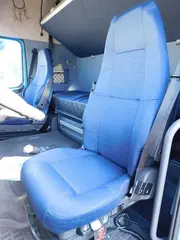 Tahač návěsů VOLVO 2 - AUTOTRANS PETROL s.r.o.