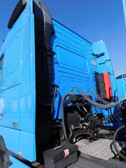 Tahač návěsů VOLVO - AUTOTRANS PETROL s.r.o.