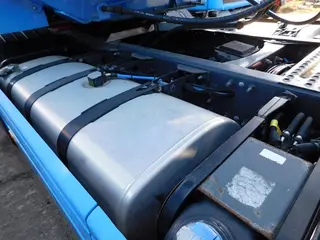 Tahač návěsů VOLVO - AUTOTRANS PETROL s.r.o.