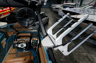 JS 01 Tigé Z3 motorový člun