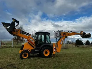 TBK 014 Traktorbagr JCB 3CX 14MFWM