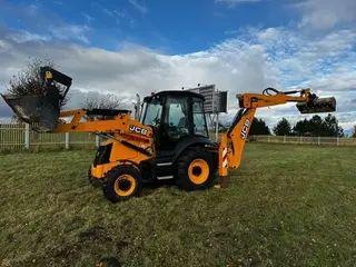 TBK 014 Traktorbagr JCB 3CX 14MFWM