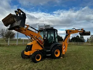 TBK 014 Traktorbagr JCB 3CX 14MFWM