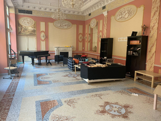 Internátní škola Starodávná tradice, Karlovy Vary