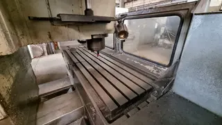 Moneta 01. UNIVERZÁLNÍ FRÉZOVACÍ STROJ FCQV63