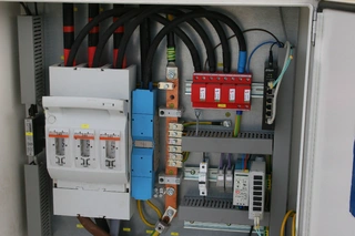 upuštěno - velký akumulátor GILDEMEISTER CellCube FB 200-800 kW