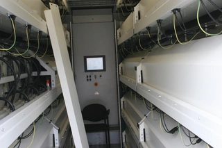 upuštěno - velký akumulátor GILDEMEISTER CellCube FB 200-800 kW