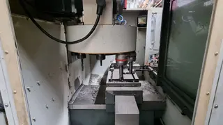 INTORA 03. Vertikální obráběcí centrum s příslušenstvím HAAS Mini Mill