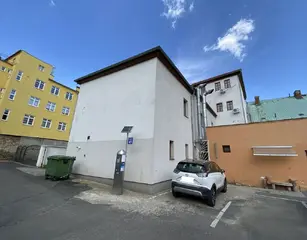 Víceúčelová budova č.p. 93 Chomutov I, náměstí 1. Máje