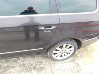 Volkswagen 3C Passat Variant kombi 2