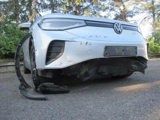 Totální škoda VOLKSWAGEN ID.4, RZ EL723BF