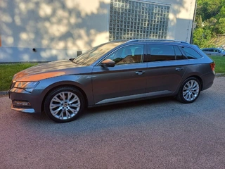 VŘ ČEZ Škoda Superb 2.0 TDI 147kW 4x4 Style Combi DSG, RZ 9AD2333