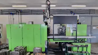 LAM 02 Vstřikovací lis ENGEL ES 650/125 HL