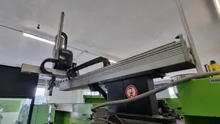 LAM 02 Vstřikovací lis ENGEL ES 650/125 HL