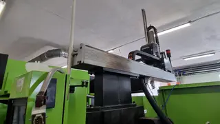 LAM 02 Vstřikovací lis ENGEL ES 650/125 HL