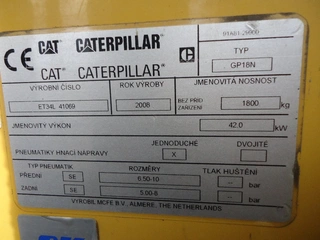 Vysokozdvižný vozík CAT CATERPILLAR