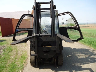 VZV Caterpillar 2