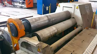 PŽSK 04. Zakružovačka plechů Turi 4R HSS 30-580 NC