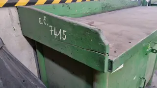 PŽSK 93.  Zámečnický stůl 7415.