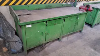 PŽSK 93.  Zámečnický stůl 7415.