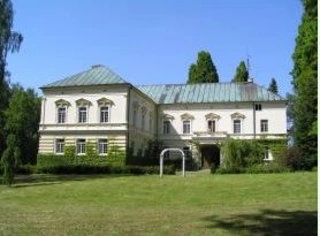 Zámek Oltyně - obec Opařany, okres Tábor