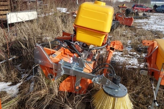 Zametací kartáč typ KMM 1550 UZ - SOME