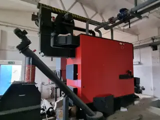 KGJ 01 Zařízení pro zužitkování biomasy včetně příslušenství.