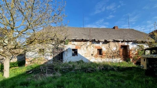 Zemědělská usedlost Skřinářov č.p. 2, okres Žďár nad Sázavou    