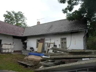 Zemědělská usedlost v k.ú. Náchod u Tábora a pozemky Chotoviny, k.ú. Liderovice, okres Tábor 