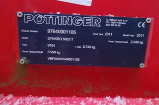 Zemědělský stroj PÖTTINGER SYNKRO 5003 T