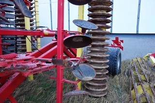 Zemědělský stroj PÖTTINGER SYNKRO 5003 T