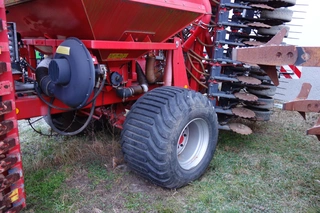 Zemědělský stroj PÖTTINGER TERRASEM 6000 - SOME