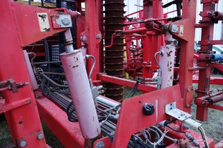 Zemědělský stroj PÖTTINGER TERRASEM 6000 - SOME